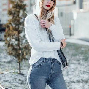 Pullover V Neck Cable Knit Sweater (size M)